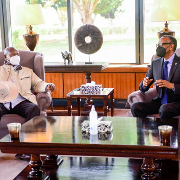 President Museveni meets Kagame as DRC joins EAC.